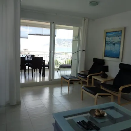 Edificio Club Nautico * Calpe